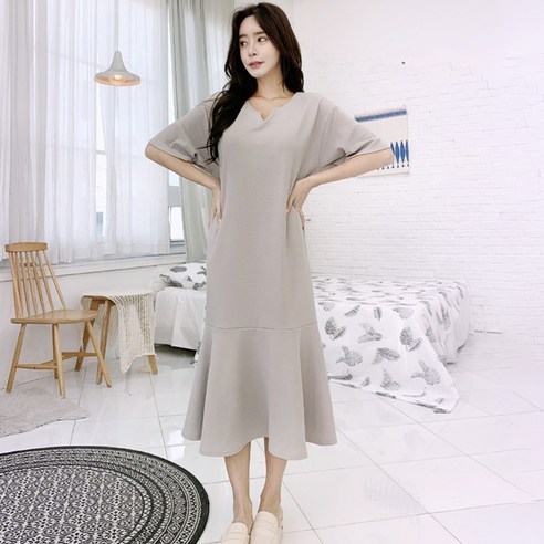 잘빠진 마들렌 반팔 플레어 원피스