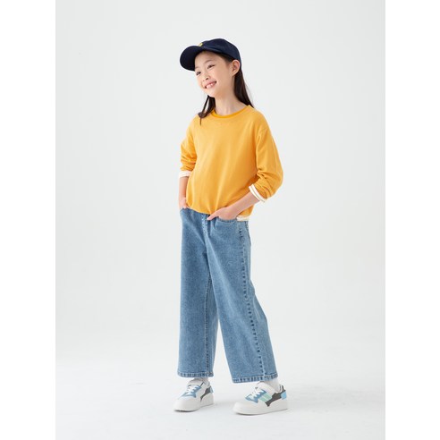 아동용 데님 팬츠의 편안한 스타일과 내구성