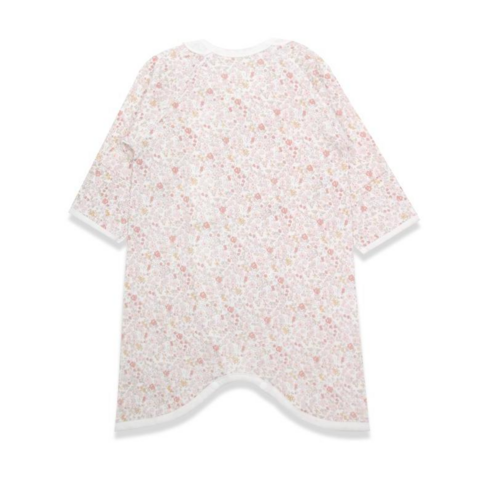 밤새 뒤척이는 우리 아기에게 꿀잠을 선물하는 오가닉맘 켈리 면 배내 가운 손싸개 세트