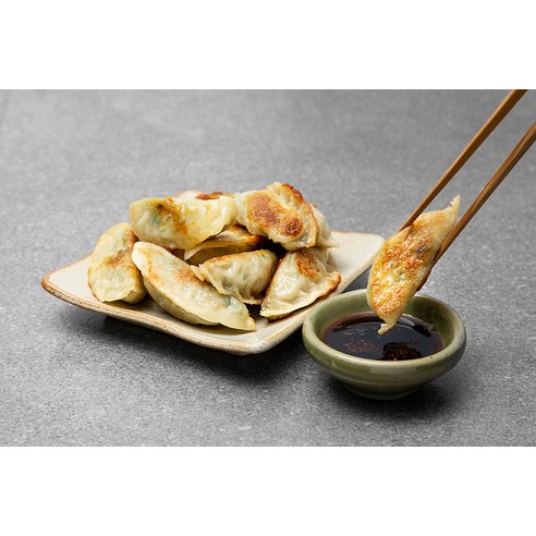 오랜 시간 많은 사람들에게 사랑받은 명인만두의 고기만두