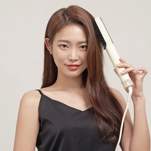  스타일링 혁명을 선사하는 오아 에어스타일러 볼륨 빗 고데기