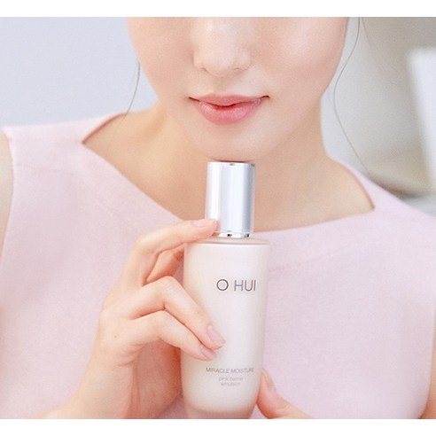 오휘의 피부를 감싸는 베일, 미라클 모이스처 핑크 베리어
