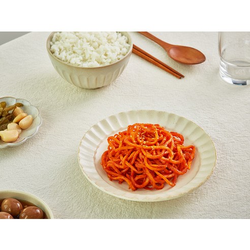 냉동 백진미채 하나로 식탁 고민 끝!