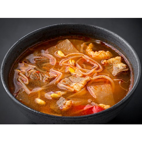 시원한 소고기 해장국으로 겨울 저녁식사에 새로운 차원을 더하세요