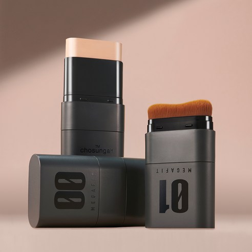 강력한 자외선 차단과 세미매트한 피부 표현을 위한 조성아TM 메가 핏 스틱 파운데이션