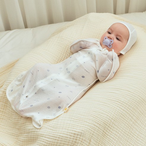 포근한 순면과 쾌적한 메쉬로 아기에게 꿀잠을 선물하세요.