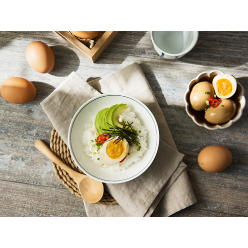 촉촉한 반숙과 짭짤한 간장의 완벽한 조화, 밥도둑 풍요한아침 반숙계란장