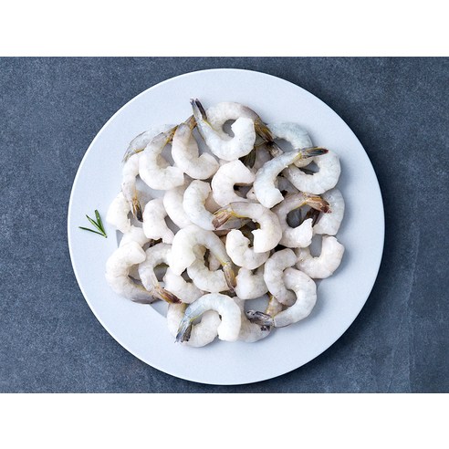 탱글탱글한 식감의 칵테일 새우로 다양한 요리를 풍부하고 맛있게