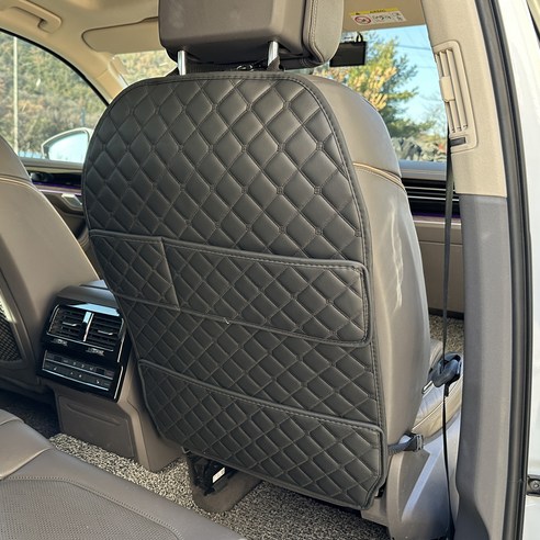 아이빌 퀄팅 킥매트: 엣지있는 디자인과 실용성으로 완성하는 쾌적한 드라이빙 킥매트