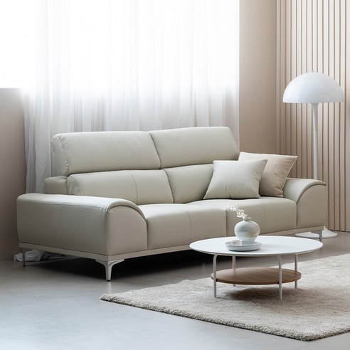 시간을 초월하는 아름다움, 레이디가구 비비드 소파로 완성하는 특별한 거실