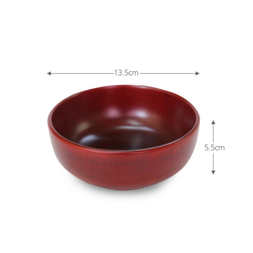 한국의 전통 목공예 기술을 사용해 제작된 남원목기 문화재 물그릇은 집안 분위기를 풍성하게 하는 뛰어난 디자인과 내구성을 갖추고 있습니다.