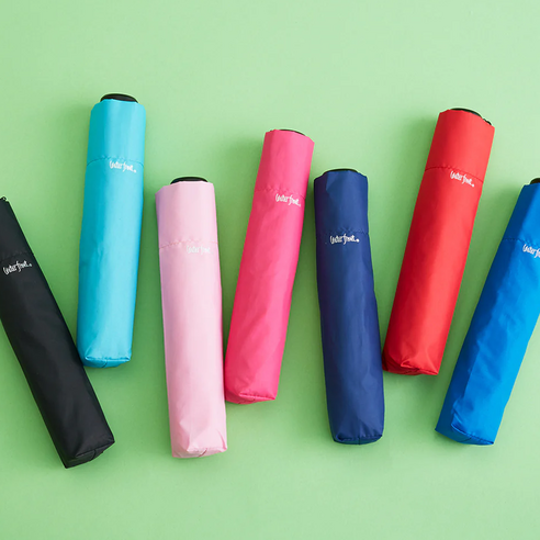 가벼움과 스타일을 모두 갖춘 워터프론트 초경량 우산, 일상 속 든든한 동반자