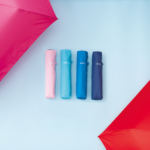 가벼움과 스타일을 모두 갖춘 워터프론트 초경량 우산, 일상 속 든든한 동반자