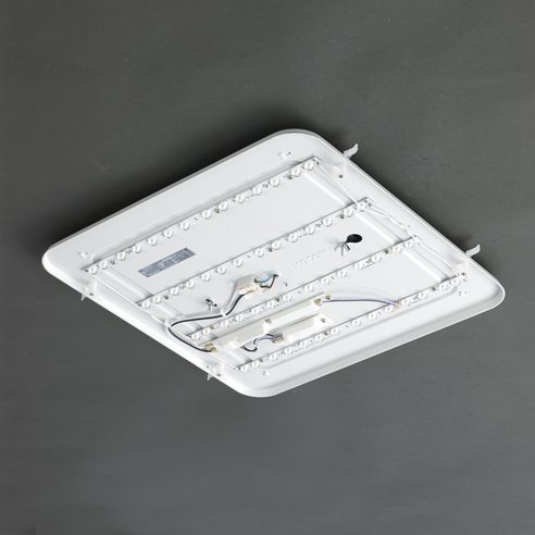 코콤 LED 사각 리모컨 방등 - 조명의 혁신과 편리함