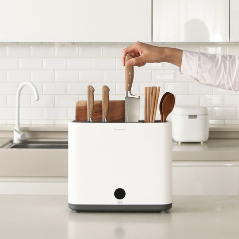 라쿠진 UV 칼 건조기 LCZ8002WT: 빛나는 청결로 주방 위생을 혁신하세요!