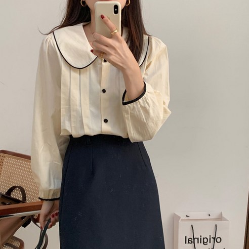 린다샵 리앤핀 퍼프소매 핀턱블라우스 BL3832C11