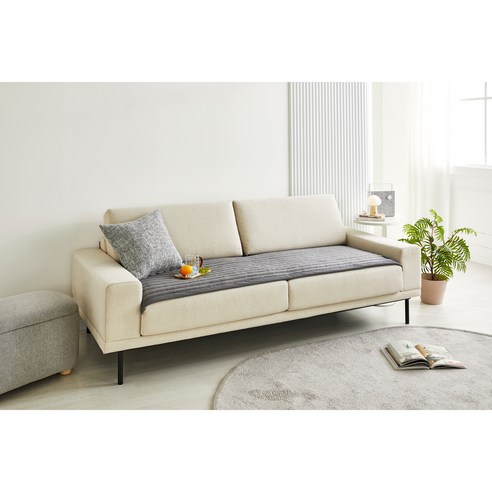 앉는 순간 시원함이 팡팡! 끈적임 걱정 없이 쾌적한 여름 소파!