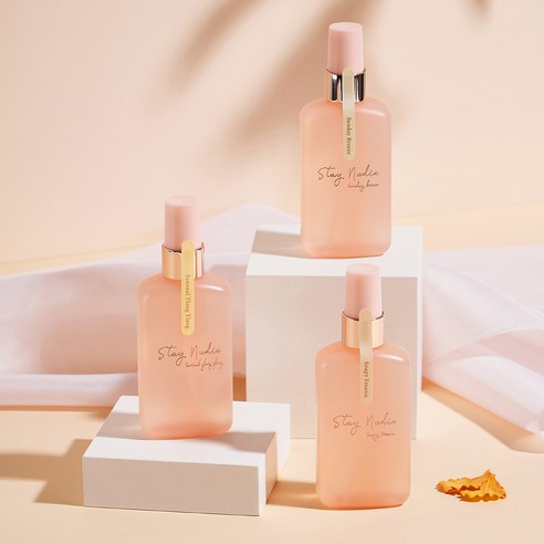 바디홀릭 스테이누디 헤어 앤 바디미스트 선데이 브리즈는 머스크 향이 특징이며 100ml 용량의 제품입니다.