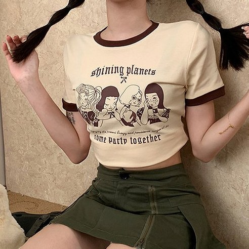 女 時尚 服裝 上衣 短袖 t卹 成年女人 成年女人 女士 女人 涼爽 夏天 夏天 夏天 夏天 夏天 夏天 涼爽的夏天 仲夏 夏天 夏天 炎熱的夏天炎熱的夏季 炎熱的夏季 夏 女裝 女士 冷靜 冷靜 女裝 服裝 短袖T卹