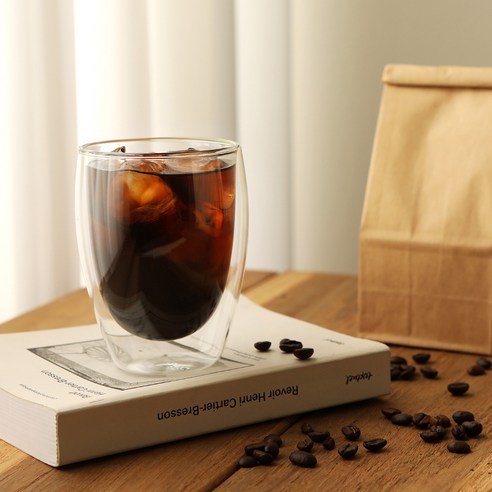 우아함과 기능성이 조화를 이룬 삼호유리의 더블레이어드 이중유리컵