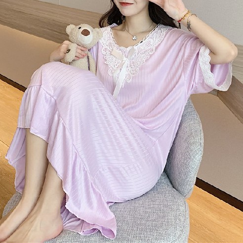 女裝  時尚  一件式  睡衣  成年女性  成年女性  女裝  女人  女士  女士