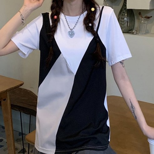 女 時尚 服裝 上衣 短袖 t卹 成年女人 成年女人 女士 女人 涼爽 夏天 夏天 夏天 夏天 夏天 夏天 涼爽的夏天 仲夏 夏天 夏天 炎熱的夏天炎熱的夏季 炎熱的夏季 夏 夫人 夫人 冷靜 冷靜 女裝 服裝 短袖T卹