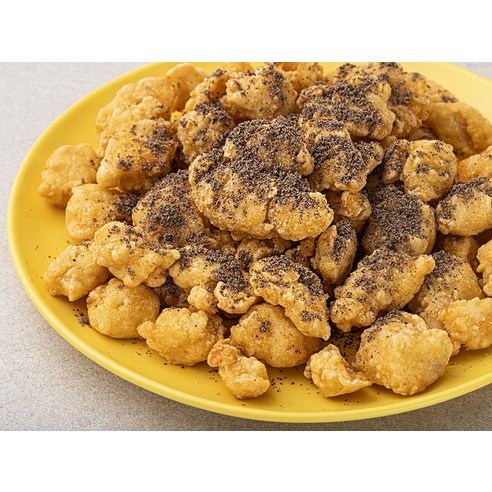 한입에 쏙 넣어 먹는 팝콘치킨의 매력