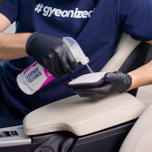 기온쿼츠 레더클리너 마일드: 낡은 가죽 시트에 새 생명을 불어넣다!