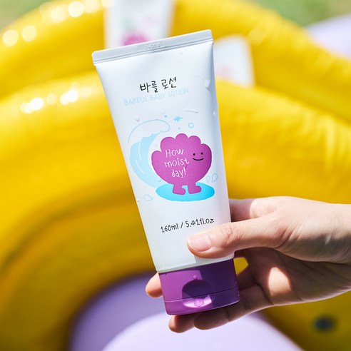 대한민국에서 온 순수한 촉촉함, 바를 유아용 로션으로 우리 아이 피부를 부드럽게 감싸주세요.