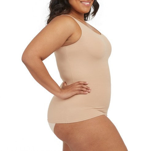 스팽스 탱크탑으로 숨겨진 라인을 찾고 자신감을 되찾으세요!