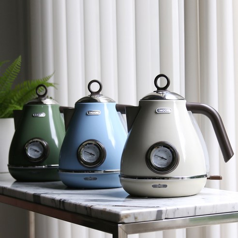 세련된 디자인과 실용성을 갖춘 iRoom 전기포트로 완벽한 티타임을 경험하세요.