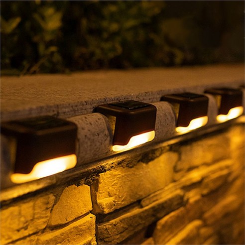 루아즈 태양광 LED 계단 정원등 4p, 전구색