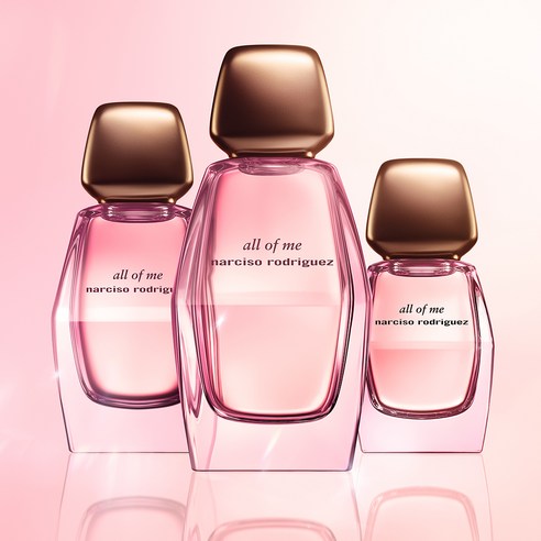 매혹적인 향기로 자신감을 높여주는 향수