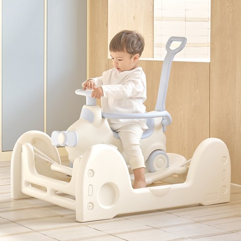 꿈을 싣고 하늘을 나는 아이팜 비행기 스프링카: 상상력과 활동성을 키우는 특별한 선물