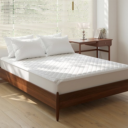 소음 걱정 없이 꿀잠을 선물하는 아망떼 무소음 모달 침대패드