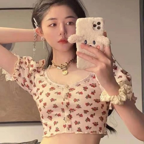女 時尚 服裝 上衣 短袖 t卹 成年女人 成年女人 女士 女人 涼爽 夏天 夏天 夏天 夏天 夏天 夏天 涼爽的夏天 仲夏 夏天 夏天 炎熱的夏天炎熱的夏季 炎熱的夏季 夏 夫人 夫人 冷靜 冷靜 女裝 服裝 短袖T卹