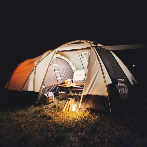 어반사이드 스타체이서 거실형 리빙쉘 캠핑텐트는 즐거운 캠핑 경험을 위한 최적의 선택입니다.