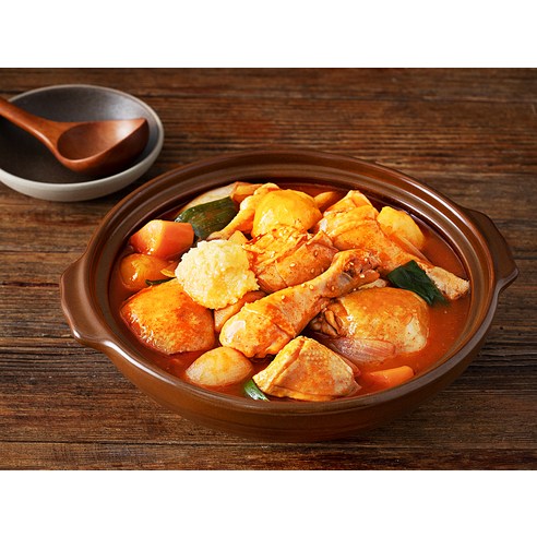 깊은 풍미를 간편하게, 하림 무항생제 마늘 듬뿍 닭볶음탕 밀키트