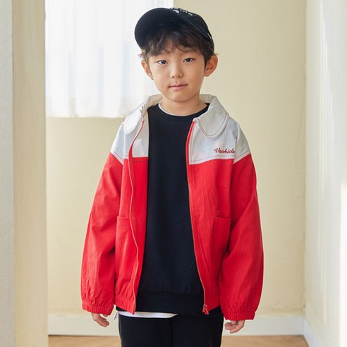 孩子們  時尚  男孩  女孩  常見  服裝  外衣  風衣  跳線  男孩
