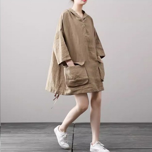 女 時尚 服裝 外衣 頭巾 拉鍊 成年女人 成年女人 婦女 女人 女士 女士 女裝 服裝 女裝 女裝 四個季節