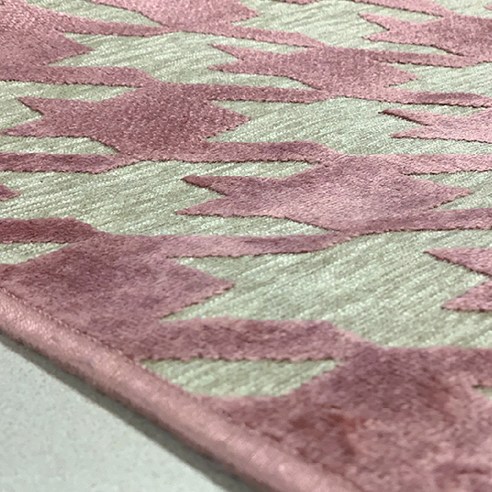 고급스러움과 편안함을 갖춘, 합리적인 가격의 플랫위브 러그