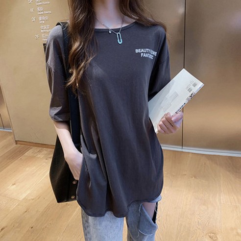 女 時尚 服裝 上衣 短袖 t卹 成年女人 成年女人 女士 女人 涼爽 夏天 夏天 夏天 夏天 夏天 夏天 涼爽的夏天 仲夏 夏天 夏天 炎熱的夏天炎熱的夏季 炎熱的夏季 夏 夫人 夫人 冷靜 冷靜 女裝 服裝 短袖T卹