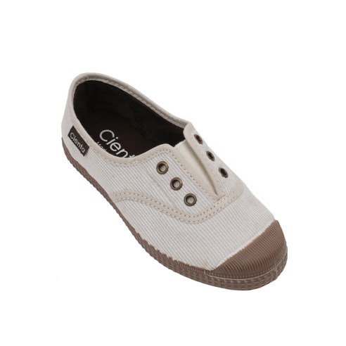 뛰어난 품질, 편안함, 스타일이 어우러진 씨엔타 잉글레스 푼테라 파나 스니커즈