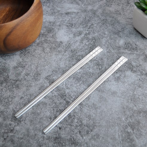 미피 스텐 아동 젓가락으로 아이 밥상에 귀여움과 안전을 더하세요!