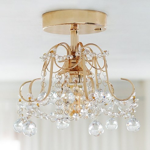 로이드 크리스탈 샹들리에 직부등으로 완성하는 고급스러운 공간
