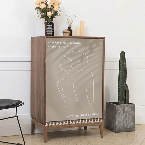 공간에 감성을 더하다: 지앤와이 북유럽 인체드로잉 태슬 벨크로 가리개 커튼 리뷰 선반가리개