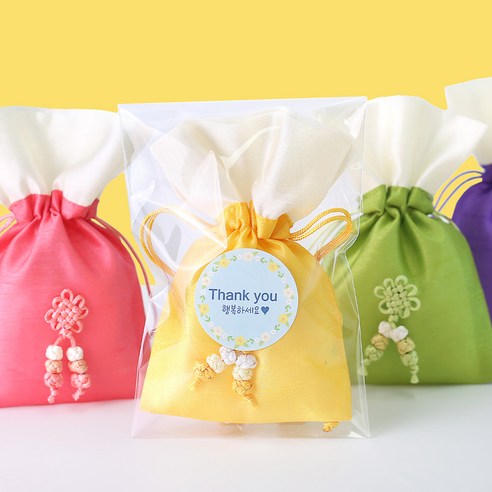 새해를 달콤하고 감사하게 맞이하세요: 간식답례품 복주머니로