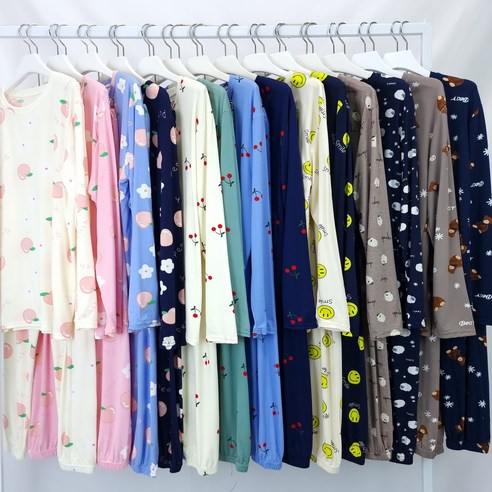 복숭아처럼 달콤한 꿈나라로 떠나는 여정: 부드러운 피치 기모 긴팔 잠옷 세트 피치기모잠옷