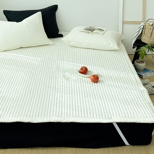 포근함이 머무는 공간, 코니크 먼지없는 워싱 줄누빔 침대패드로 완성하는 완벽한 휴식 라지킹패드