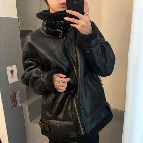 따뜻하고 세련된 겨울철 필수품, 여성 겨울 무스탕 양면 가죽자켓